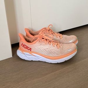 Hoka Clifton 8 Cantaloupe/Silver Peony Shoes